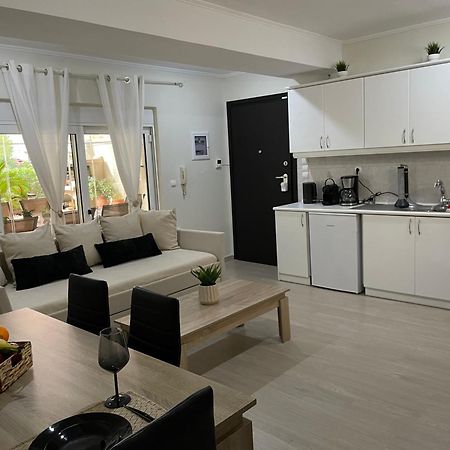 Triptolemus Stay Inn 엘레프시나 외부 사진